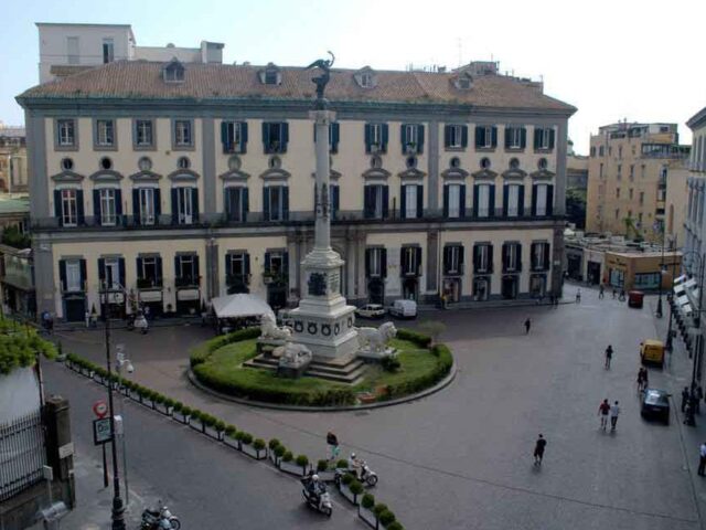 QUARTIERE CHIAIA